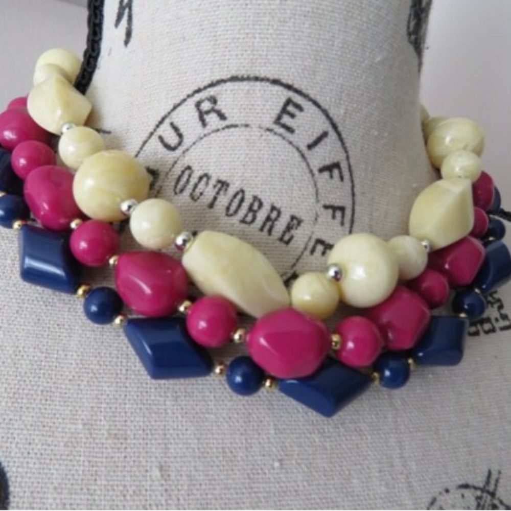 Set of 3 Vintage Faceted Chunky Beaded Necklace With Dark Pink, Navy & Cream